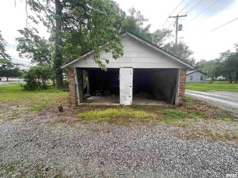 Tiny photo for 906 S ELIZABETH Street, Carbondale, IL 62901 (MLS # EB458640)