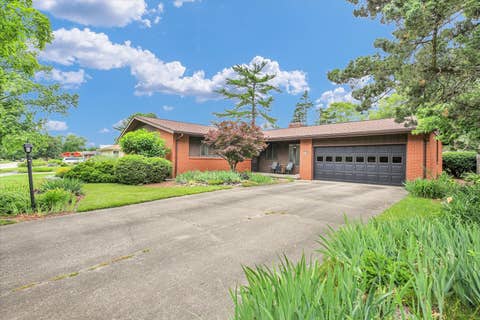 Photo of 1116 Newbury Road, Champaign, IL 61821 (MLS # 12691549)