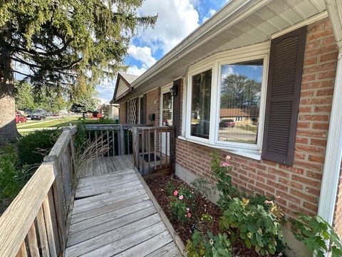 Tiny photo for 735 Geneva Avenue, Romeoville, IL 60446 (MLS # 12498847)