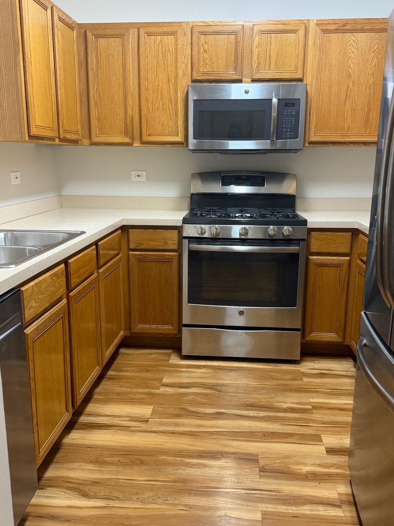 3317 Stratford Court 1C