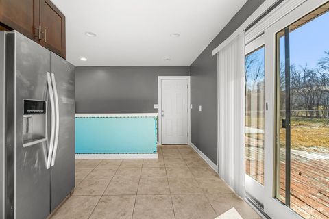 Tiny photo for 107 W Streamwood Boulevard, Streamwood, IL 60107 (MLS # 12580371)