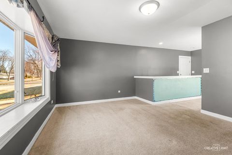 Tiny photo for 107 W Streamwood Boulevard, Streamwood, IL 60107 (MLS # 12580371)