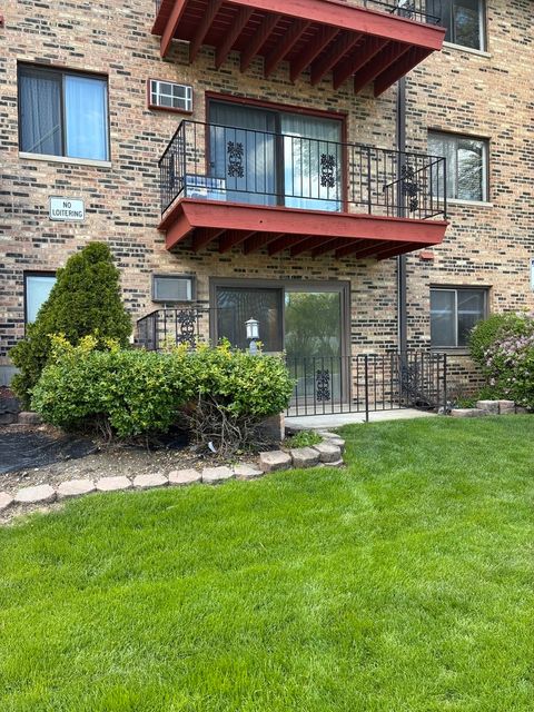 Photo of Alsip, IL 60803 (MLS # 12636101)