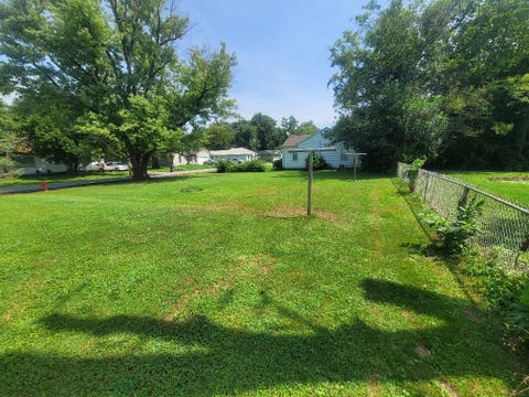 Tiny photo for 901 S Vicksburg Street, Marion, IL 62959 (MLS # 12736521)