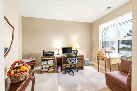 Tiny photo for 845 Butterfly Field Drive, Elgin, IL 60124 (MLS # 12647727)
