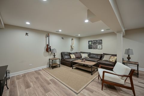 Tiny photo for 530 Anthony Street #530, Glen Ellyn, IL 60137 (MLS # 12494487)