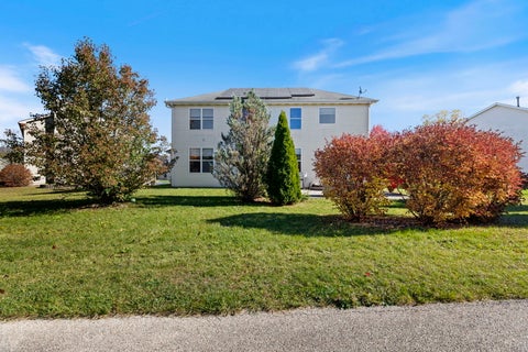 Tiny photo for 9 Lake Plumleigh Court, Algonquin, IL 60102 (MLS # 12679095)