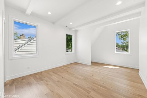 Tiny photo for 936 S Mitchell Avenue, Elmhurst, IL 60126 (MLS # 12464152)