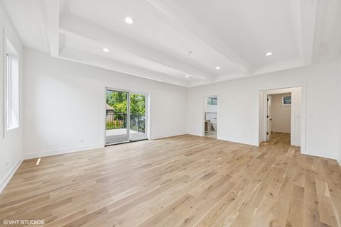 Tiny photo for 936 S Mitchell Avenue, Elmhurst, IL 60126 (MLS # 12464152)