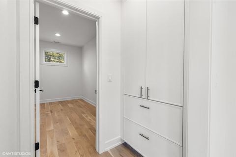 Tiny photo for 936 S Mitchell Avenue, Elmhurst, IL 60126 (MLS # 12464152)