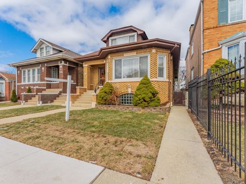 Tiny photo for 5248 W Wellington Avenue, Chicago, IL 60641 (MLS # 12554277)