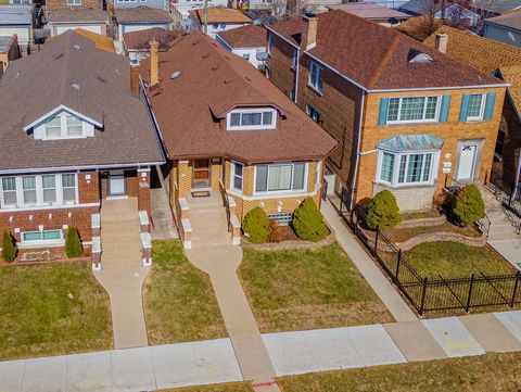 Tiny photo for 5248 W Wellington Avenue, Chicago, IL 60641 (MLS # 12554277)