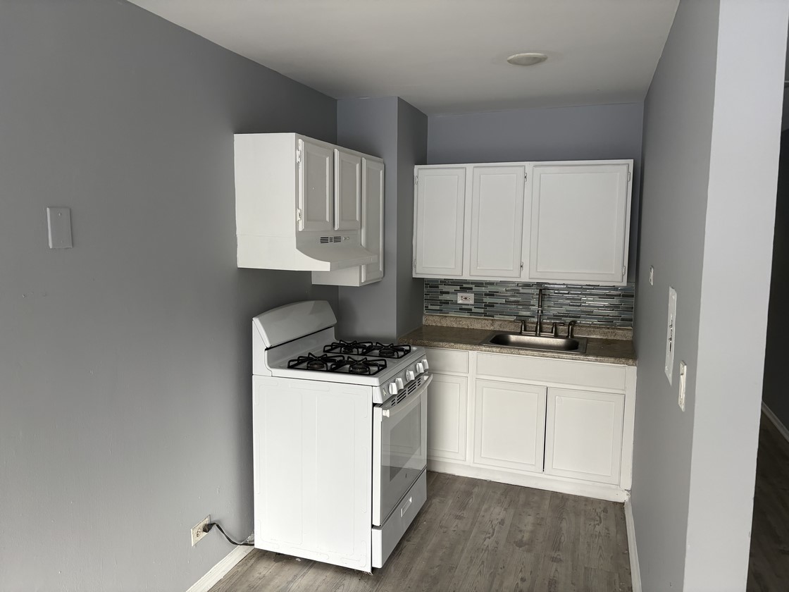 1930 S Cicero Avenue 310