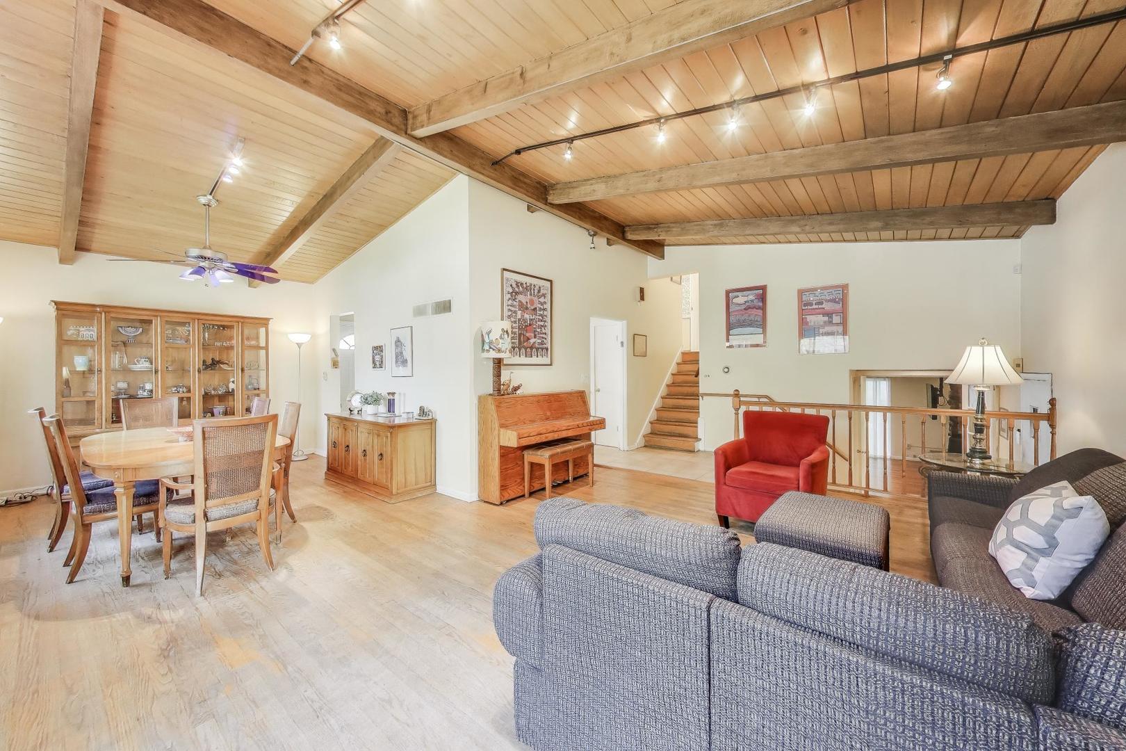 9010 Samoset Trail