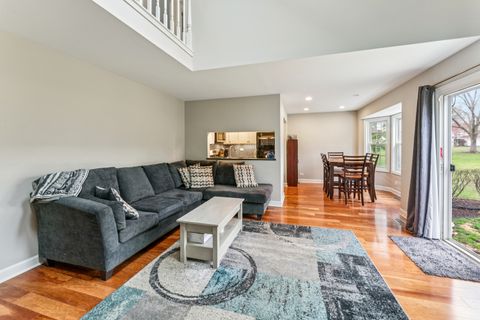 Tiny photo for 1426 W Sapphire Drive, Hoffman Estates, IL 60192 (MLS # 12607584)