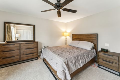 Tiny photo for 1426 W Sapphire Drive, Hoffman Estates, IL 60192 (MLS # 12607584)