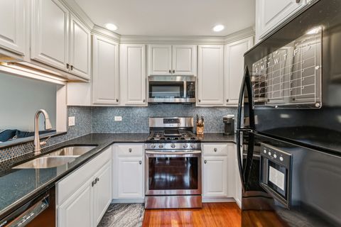 Tiny photo for 1426 W Sapphire Drive, Hoffman Estates, IL 60192 (MLS # 12607584)