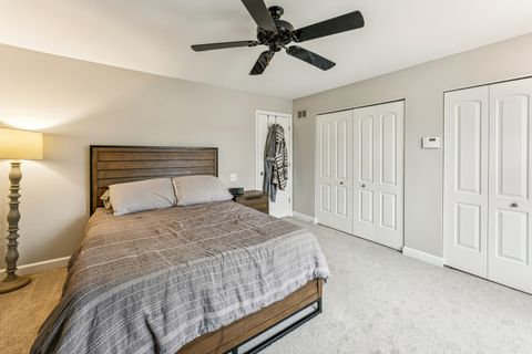 Tiny photo for 1426 W Sapphire Drive, Hoffman Estates, IL 60192 (MLS # 12607584)