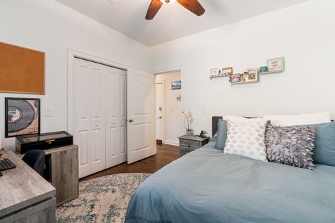 Tiny photo for 1425 W Grand Avenue #3E, Chicago, IL 60642 (MLS # 12640417)