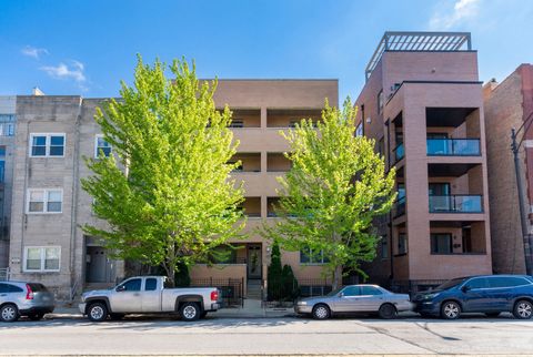 Photo of 1425 W Grand Avenue #3E, Chicago, IL 60642 (MLS # 12640417)