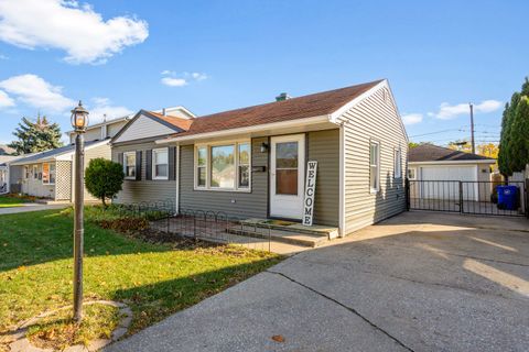 Photo of 8635 44th Place, Lyons, IL 60534 (MLS # 12515200)