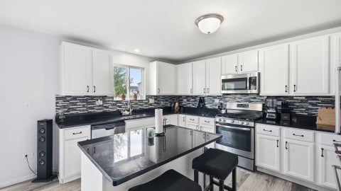 Tiny photo for 934 Derby Drive, Plano, IL 60545 (MLS # 12739563)