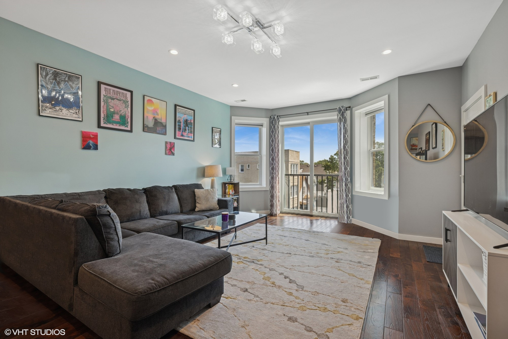 4130 N Kimball Avenue 3