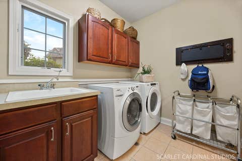 Tiny photo for 5640 Bergamot Court, Naperville, IL 60564 (MLS # 12704959)
