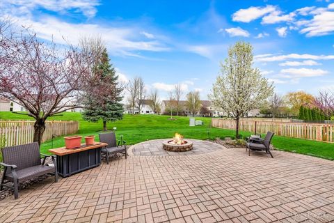 Tiny photo for 987 Valley Stream Drive, Pingree Grove, IL 60140 (MLS # 12627740)