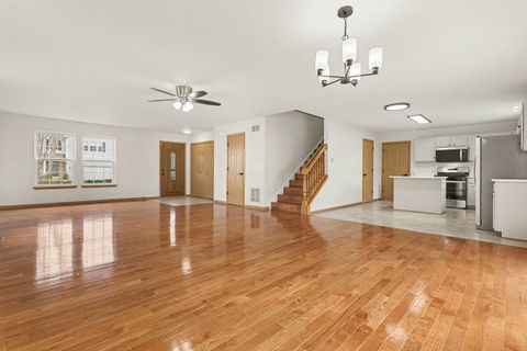 Tiny photo for 3909 Sedge Street, Zion, IL 60099 (MLS # 12649408)
