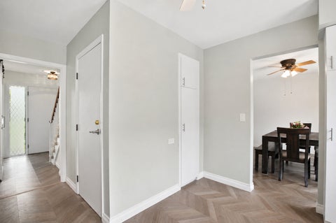 Tiny photo for 21 Kyle Court, Willowbrook, IL 60527 (MLS # 12684897)