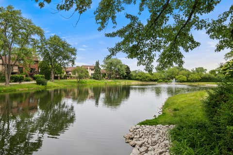 Tiny photo for 21 Kyle Court, Willowbrook, IL 60527 (MLS # 12684897)