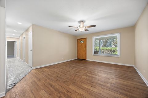 Tiny photo for 105 Rocklyn Court, Bolingbrook, IL 60440 (MLS # 12685288)