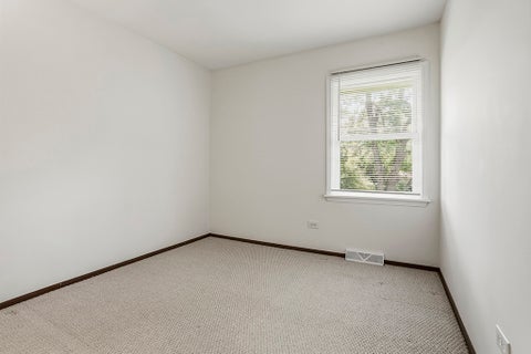 Tiny photo for 848 Notre Dame Drive, Matteson, IL 60443 (MLS # 12675385)