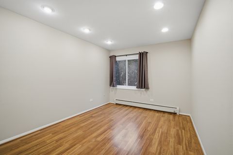 Tiny photo for 936 E Old Willow Road #104, Prospect Heights, IL 60070 (MLS # 12550261)