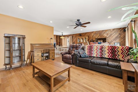 Tiny photo for 4911 Redbird Lane, Crystal Lake, IL 60012 (MLS # 12556921)