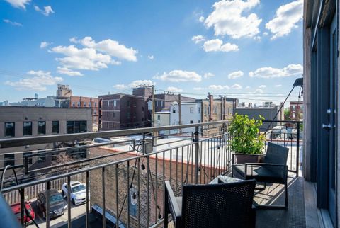 Tiny photo for 817 N Winchester Avenue #3, Chicago, IL 60622 (MLS # 12582644)