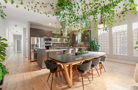 Tiny photo for 817 N Winchester Avenue #3, Chicago, IL 60622 (MLS # 12582644)