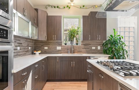 Tiny photo for 817 N Winchester Avenue #3, Chicago, IL 60622 (MLS # 12582644)