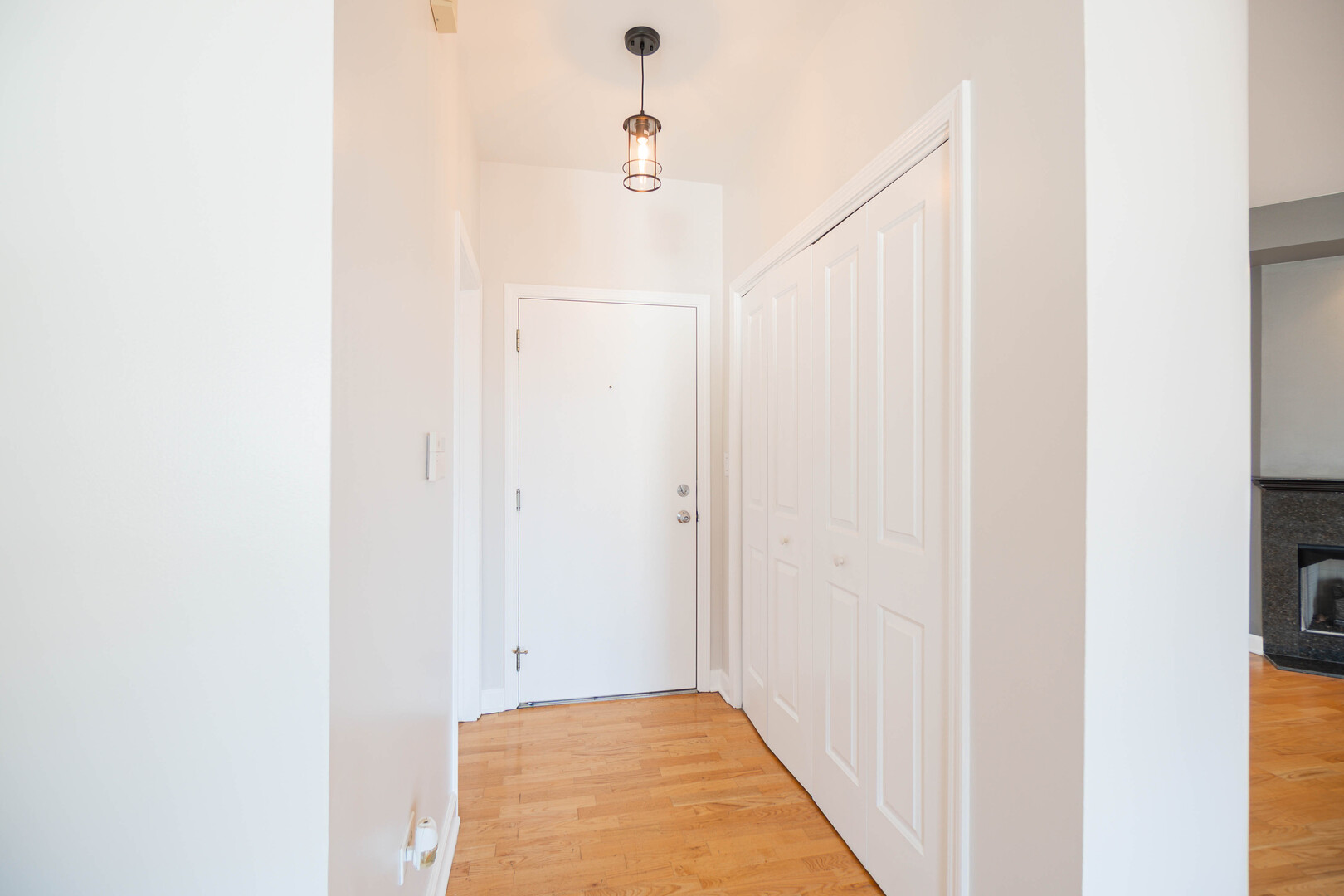 680 N GREEN Street 609