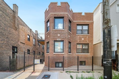 3014 N California Avenue 2FE Chicago IL 60618