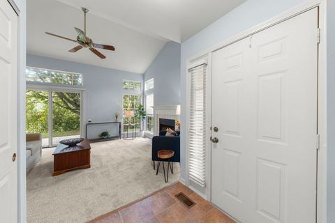 Tiny photo for 30W012 Mayfair Court, Warrenville, IL 60555 (MLS # 12486315)