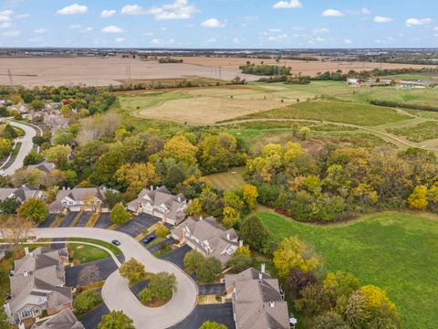 Tiny photo for 30W012 Mayfair Court, Warrenville, IL 60555 (MLS # 12486315)