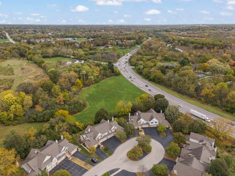 Tiny photo for 30W012 Mayfair Court, Warrenville, IL 60555 (MLS # 12486315)