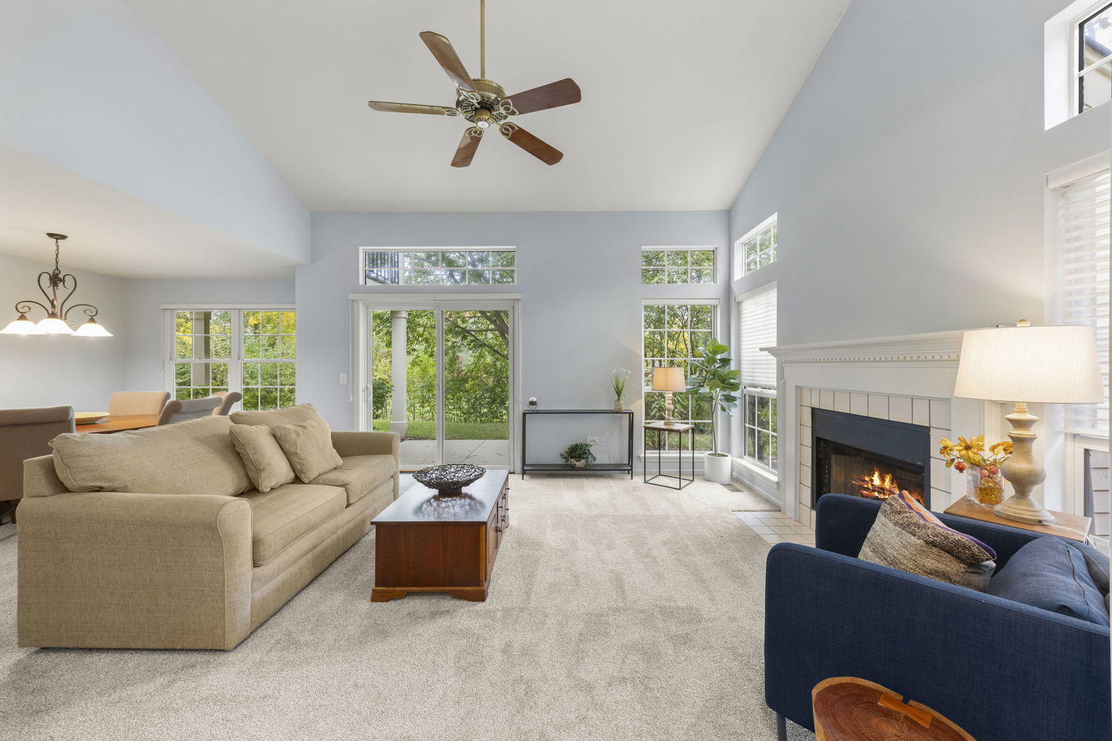 30W012 Mayfair Court