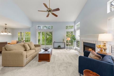 Tiny photo for 30W012 Mayfair Court, Warrenville, IL 60555 (MLS # 12486315)