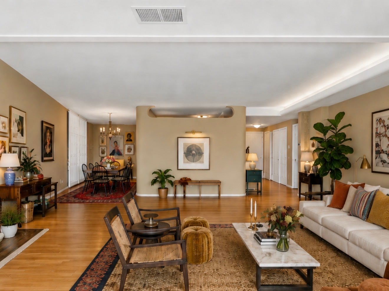 1301 N Western Avenue 332