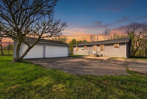 Tiny photo for 23007 Lovell Road, Sycamore, IL 60178 (MLS # 12597336)