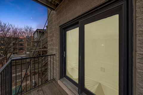 Tiny photo for 6835 S Cornell Avenue #2S, Chicago, IL 60649 (MLS # 12492421)