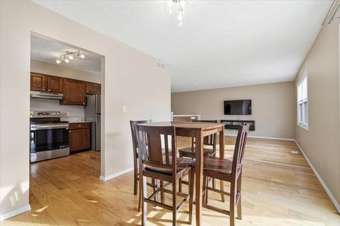 Tiny photo for 1204 Kim Drive, Bloomington, IL 61704 (MLS # 12595019)